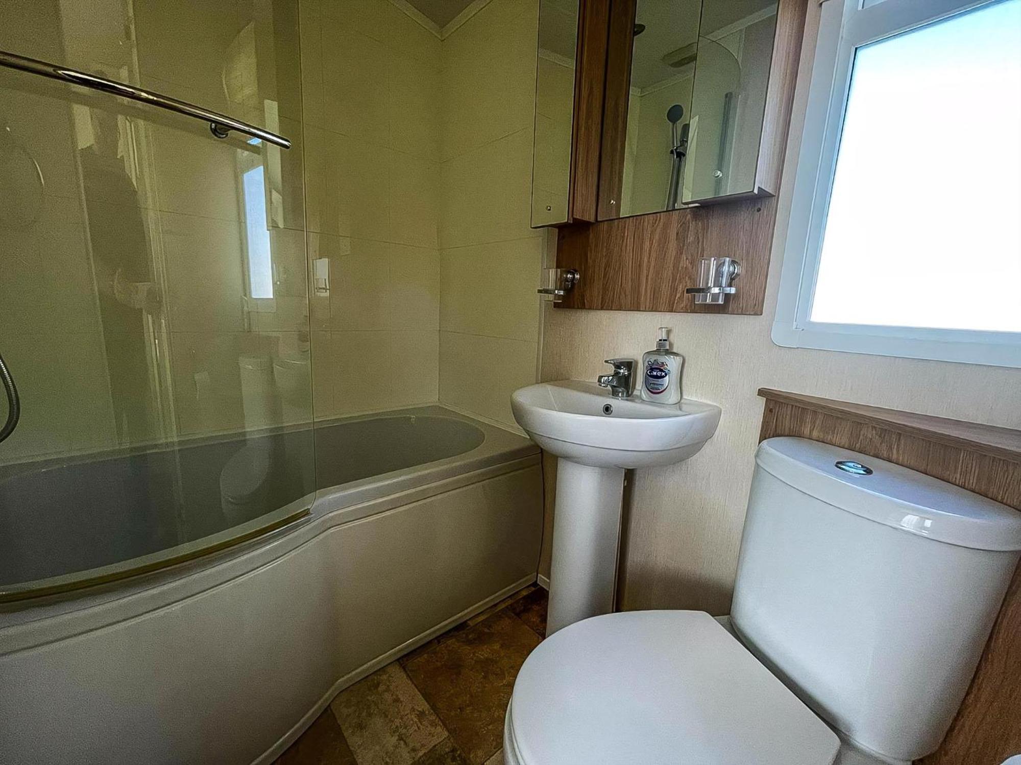 Lovely Caravan With Decking At Manor Park, Near Ref 23034c *